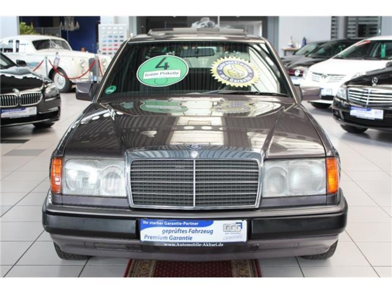 1993 Mercedes Benz 200 W124 Is Listed Sold On ClassicDigest In