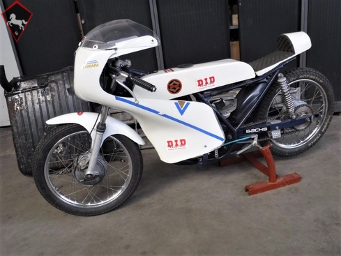 Suzuki  1972