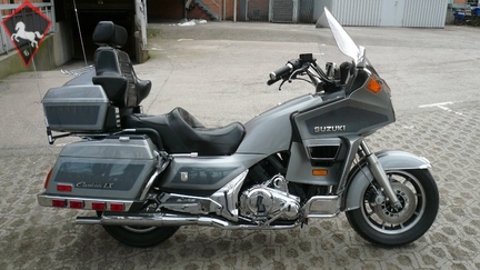 Suzuki  1987