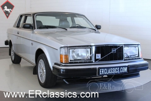 Volvo 262 Bertone 1978