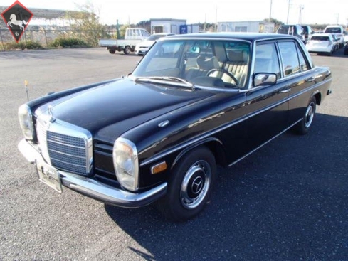Mercedes-Benz 230 w115 1976