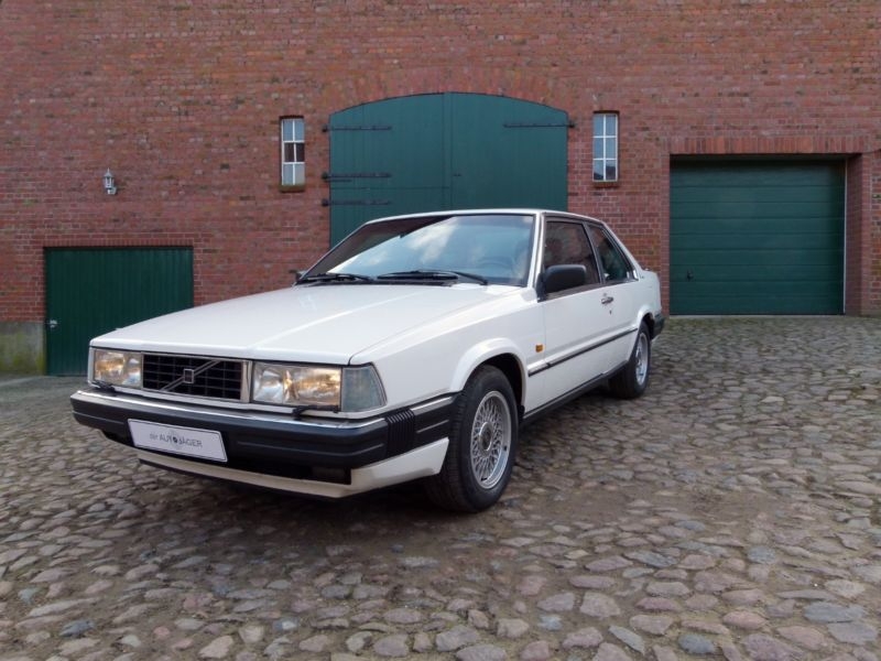 Volvo 780 bertone