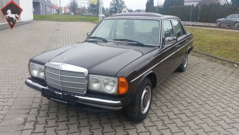 Mercedes-Benz 230 w123 1980
