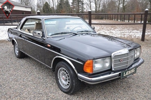 Mercedes-Benz 230 w123 1983