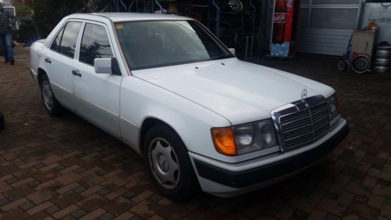 1991 Mercedes-Benz 200 w124 is listed Sold on ClassicDigest in Donaustr ...