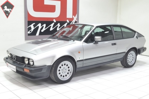 Alfa Romeo GTV V6 1983