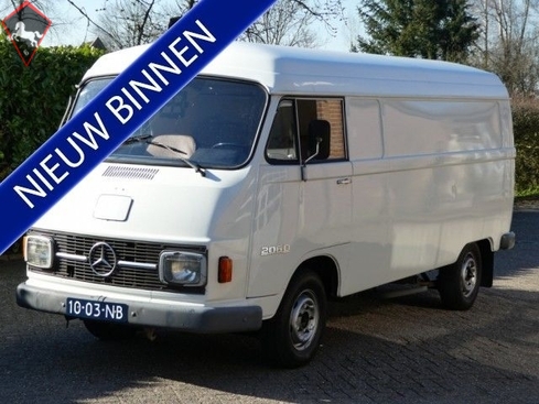 Mercedes-Benz L311-L312 1976