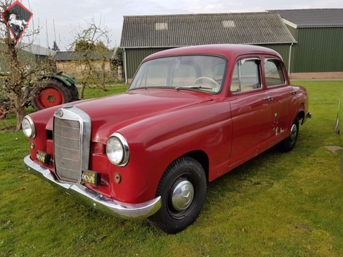 Mercedes-Benz 180 Ponton 1956