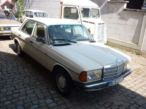 Mercedes-Benz 240 w123 1981