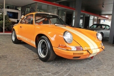 Porsche 911 Early LWB 1971