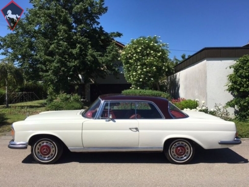 Mercedes-Benz 250SE Coupé w111 1970