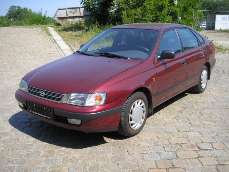 Toyota carina e 1995