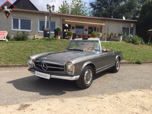 Mercedes-Benz 250SL w113 1969