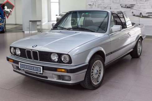 BMW 320 1992