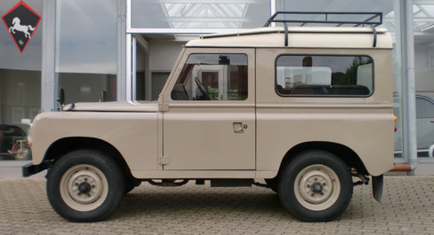 Land Rover Series II 1977