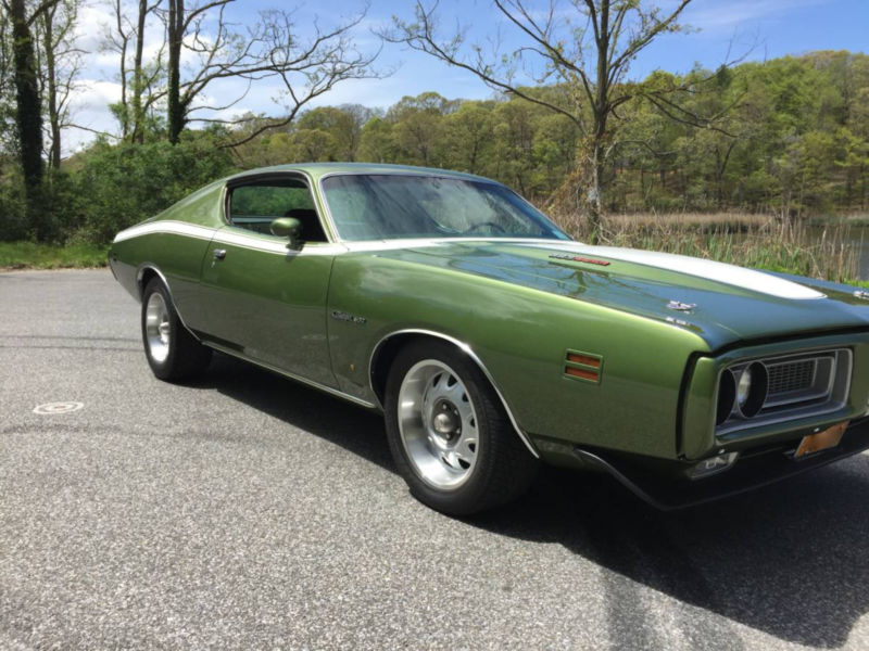 Dodge charger 1971 года