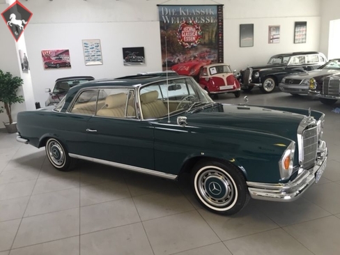 Mercedes-Benz 280SE Coupé w111 1962