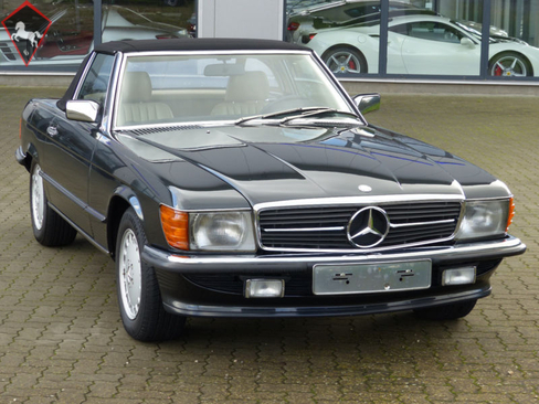 Mercedes-Benz 300SL w107 1985