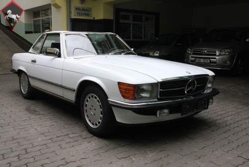 Mercedes-Benz 500SL w107 1986