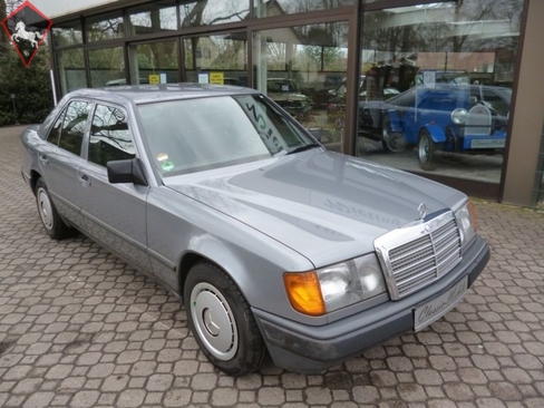 Mercedes-Benz 230 w124 1989