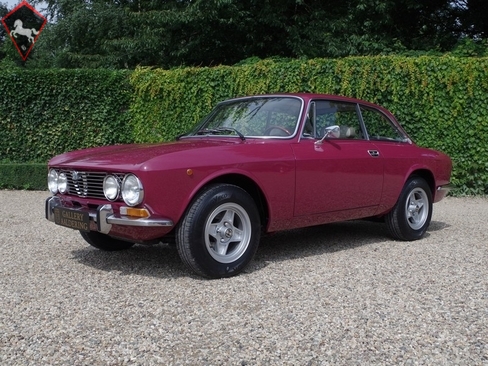 Alfa Romeo 2000 GTV 1975