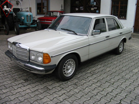 Mercedes-Benz 230 w123 1979