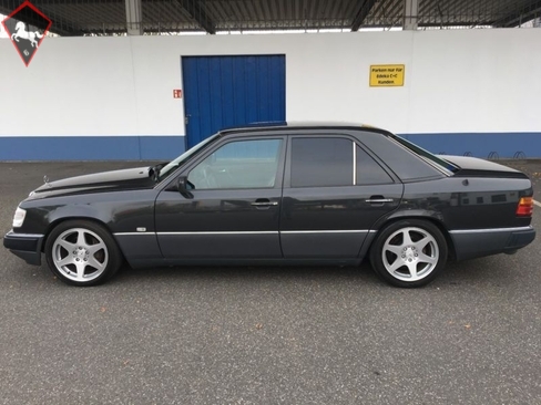 Mercedes-Benz 400 w124 1993