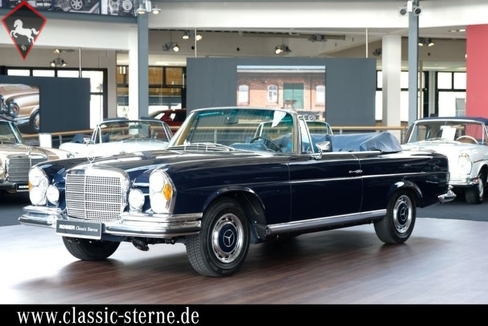 Mercedes-Benz 280SE Cabriolet w111 1970