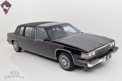 Cadillac Fleetwood 1986