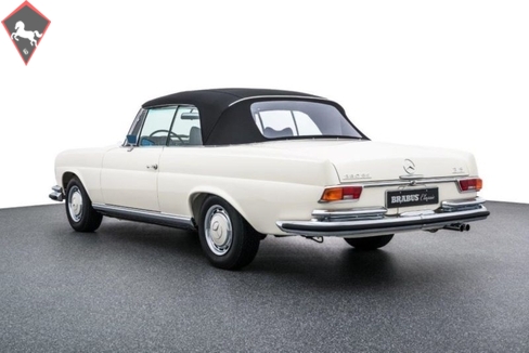 1970 Mercedes Benz 280se Cabriolet W111 Is Listed Zu Verkaufen On Classicdigest In Brabus Allee 1de 46240 Bottrop By Brabus Gmbh For Preis Nicht Verfugbar Classicdigest Com