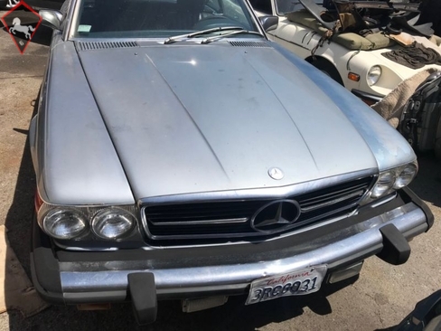 Mercedes-Benz 380SL w107 1985