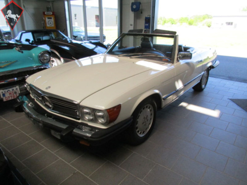 Mercedes-Benz 380SL w107 1984