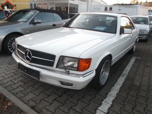 Mercedes-Benz 380 SEC w126 1982