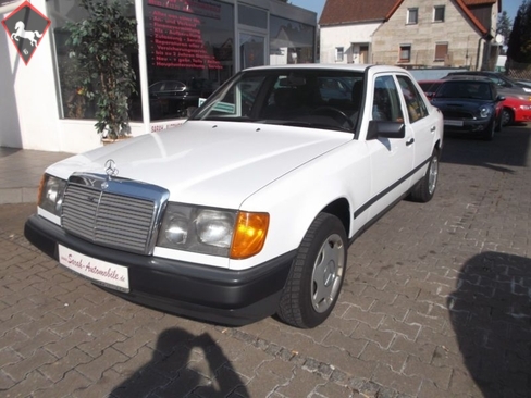Mercedes-Benz 230 w124 1987