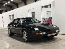 Porsche 928 1989