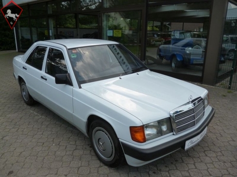 Mercedes-Benz 190 w201 1991
