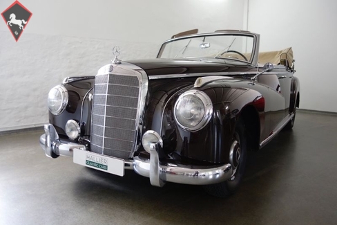 Mercedes-Benz 300 W186 Adenauer 1953