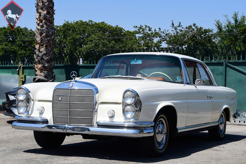 Mercedes-Benz 220SE Coupé w111 1964