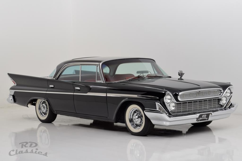 1961 DESOTO ADVENTURER ダイキャストモデル 1961 DeSoto Adventurer 1-18 Diecast Model Car, Light Green