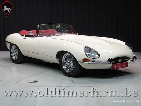 Jaguar E-type 1966