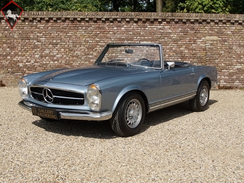 Mercedes-Benz 250SL w113 1968