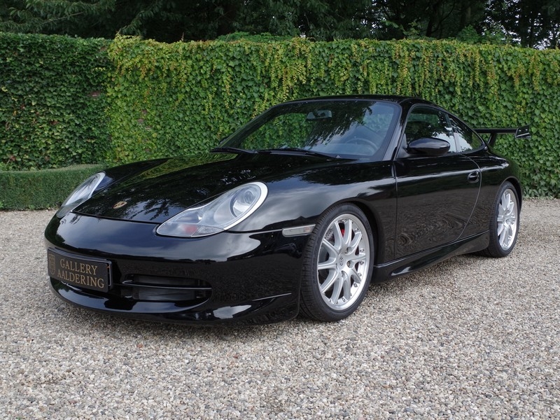 2000 Porsche 911 / 966 is listed Sold on ClassicDigest in Brummen by Gallery Dealer for €89950