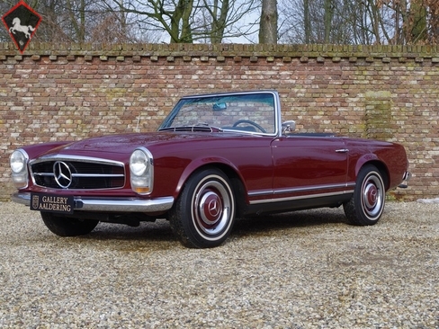 Mercedes-Benz 250SL w113 1967
