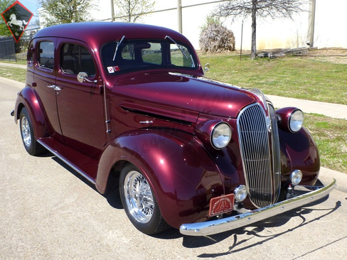 Plymouth Sedan 1937