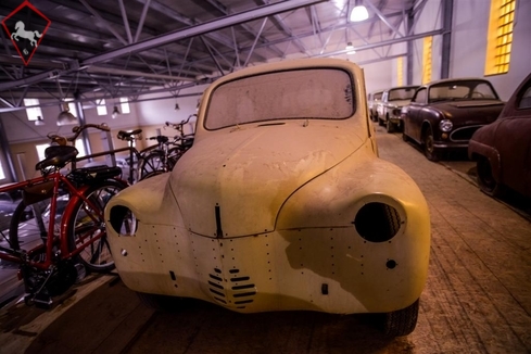 Renault 4CV 1956