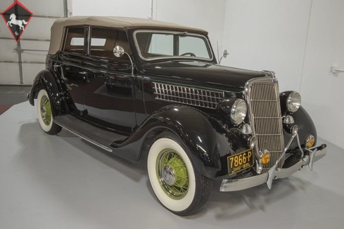 Ford V-8 1935