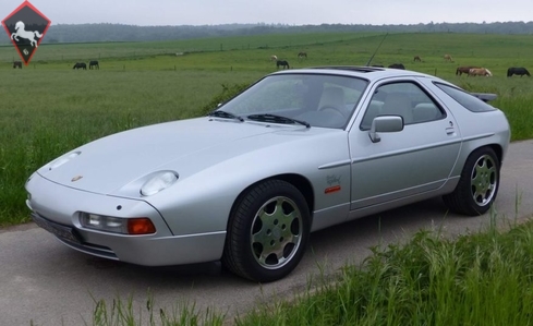 Porsche 928 1988