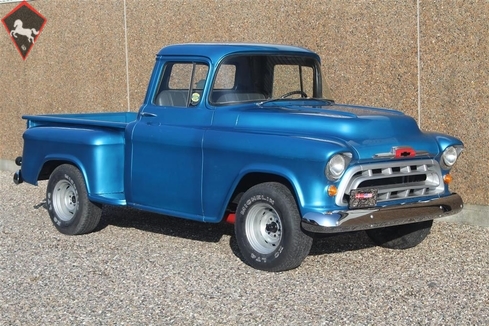 Chevrolet 3200 1957