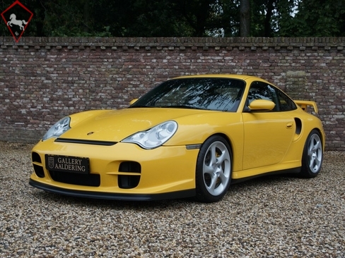 Porsche 911 / 966 2001