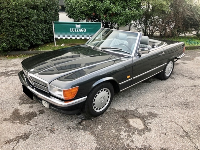 19 Mercedes Benz 560sl W107 Is Listed Sold On Classicdigest In Brescia By Luzzago Dealer For Classicdigest Com